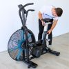 air-bike-elite-storm-ajuste-asiento