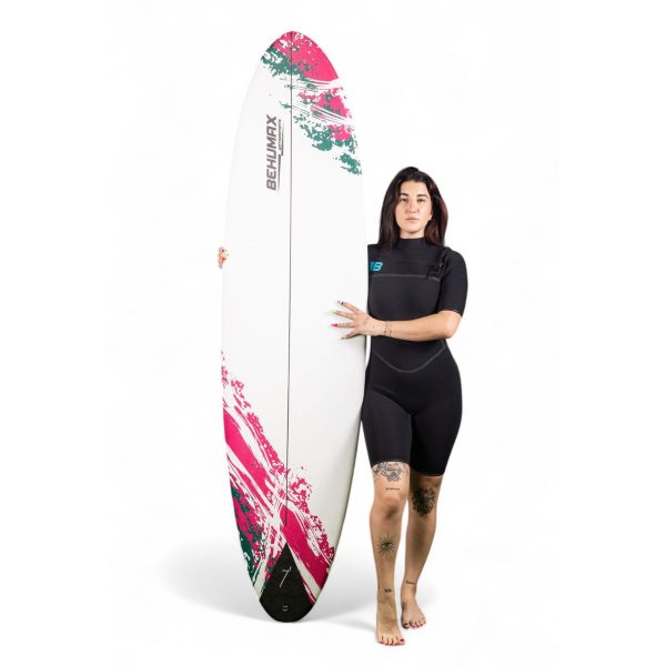 neopreno-corto-ocean-be-wave-mujer-con-tabla-de-surf