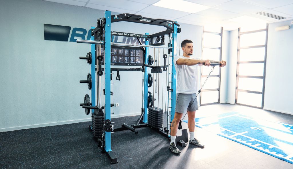 ejercicios-con-multipower-rack-800-rutina-completa